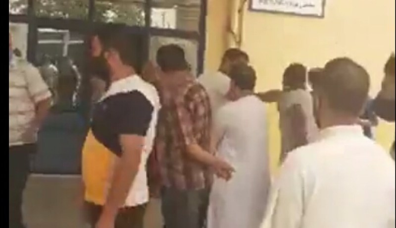 مستشفى يسعد خالد يغرق في الفوضى بعد عزل المدير بمعسكر