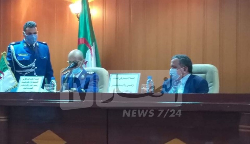 بالصور.. تنصيب رئيس أمن ولاية بشار