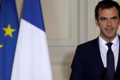 وزير الصحة الفرنسي: فيروس كورونا ينتشر بوتيرة أكبر بين الأشخاص دون سن الأربعين