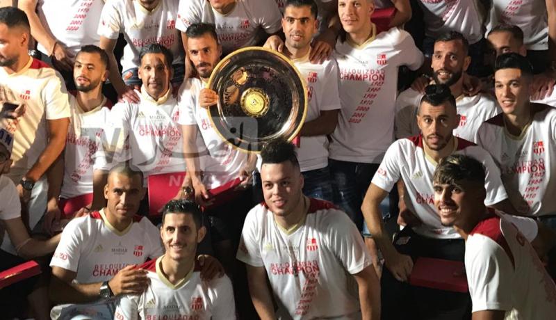 بالصور.. شباب بلوزداد يستلم درع البطولة