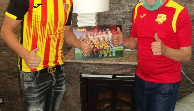 رسميا.. نصر حسين داي يتعاقد مع ناجي