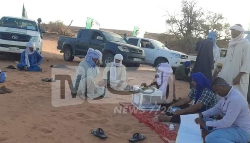 إليزي: تواصل عملية تصويت البدو الرحل على مشروع تعديل الدستور