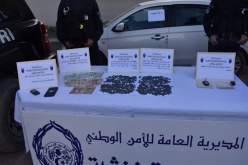 خنشلة: الإطاحة بجماعة إجرامية تروّج المؤثرات العقلية وحجز 1000 قرص مهلوس