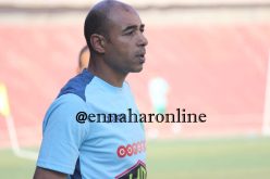 إدارة “الحمراوة” تسعى لتجديد عقد بوعكاز