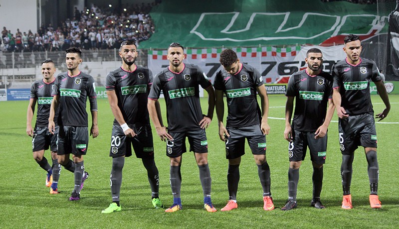 المناجير الكاميروني «لوي» يشترط ضمّ المهاجم لانغوالاما أو فسخ عقد أوبامبو