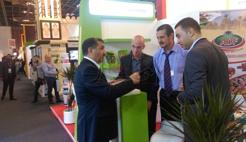 بالفيديو …مشاركة السفير الجزائري  بالامارات في معرض الغذاء 2016 بدبي