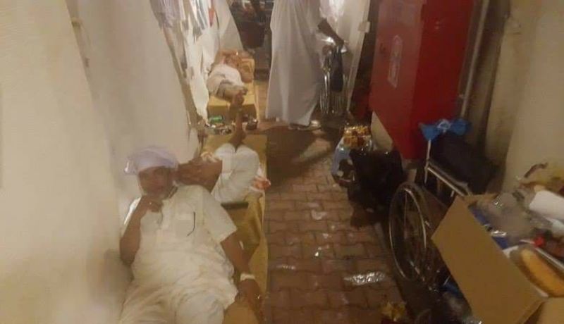 بالصور .. الحجاج الجزائريون يقضون الليلة في العراء بمنى