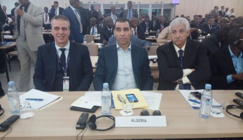 بالصور.. زطشي يُشارك في مؤتمر “الفيفا” غدا !!
