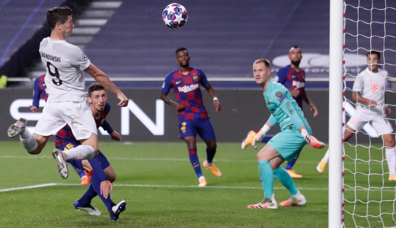 كارثة.. البايرن يقصي البارصا بنتيجة تاريخية