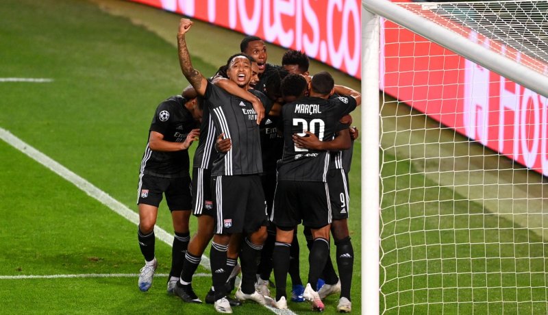 رسميا.. محرز يودع دوري الأبطال رفقة السيتي بطريقة مهينة