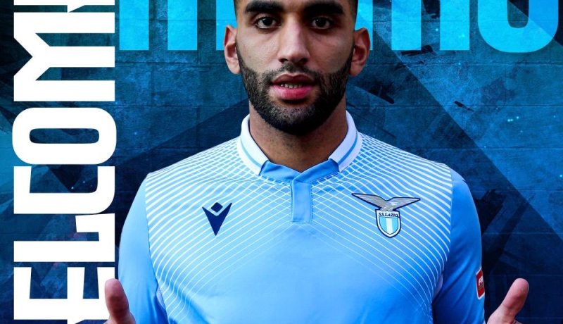 رسميا.. نجم الخضر يلتحق بفريق لاتسيو