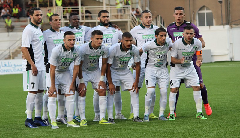 رجال الجزائر للاقتراب من التاج الإفريقي