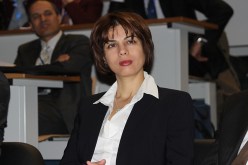 فرعون تتعامل مع الكفاءات