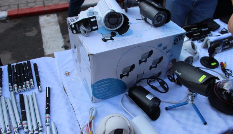 حجز 380 كاميرا رقمية حرارية و34 موزع صور بمستغانم