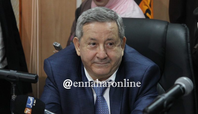 بترول.. العملاق الامريكي “إكسون موبيل” يرغب في الاستقرار بالجزائر