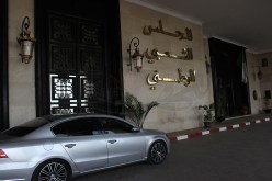 رجال أعمال رفضوا اعادة 32 ألف مليار للخزينة