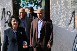 بالصّور.. زرواطي تؤدي الواجب الإنتخابي