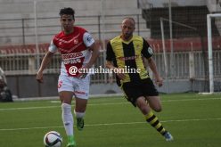 “إتحاد الحراش” يحسم الداربي العاصمي و”شبيبة القبائل” تواصل الإنهيار