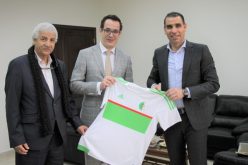 بالصور..زطشي يستقبل السفير السويسري بمقر الفاف
