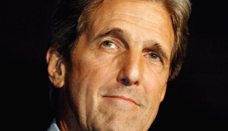 اوباما يختار كيري لتولي وزارة الخارجية خلفا لكلينتون