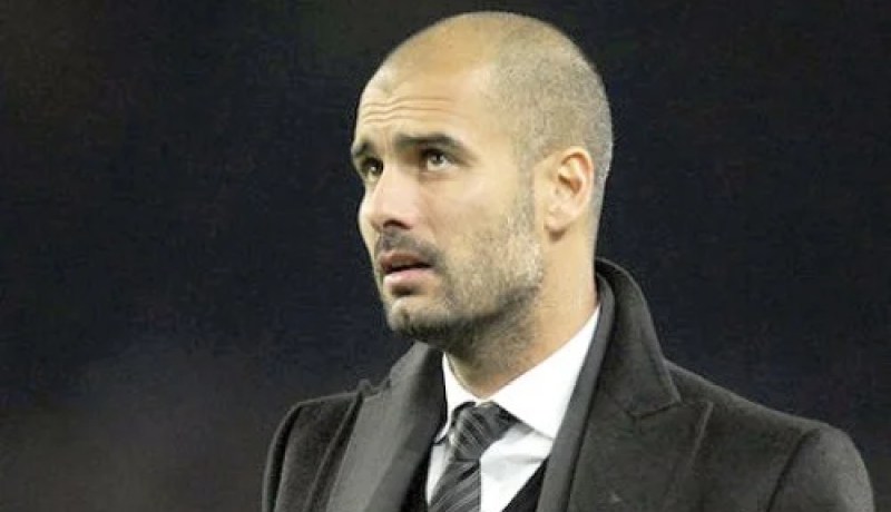 غوارديولا ينفي نيته استلام الإشراف على تشلسي