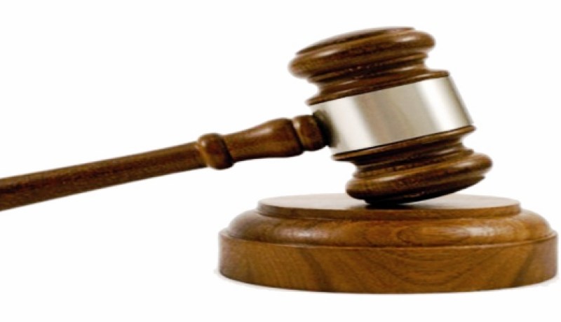 بطّال‮ ‬ينتحل صفة الحارس الشخصي‮ ‬لأويحيى ليوقع بفتاة ثم‮ ‬يهدّدها بالقتل