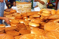 المنع التام لبيع الخبز  بمحلات المواد الغذائية والشوارع  والأرصفة