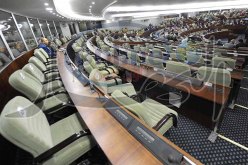 بالصور.. مهزلة الغيابات تفخّخ البرلمان!