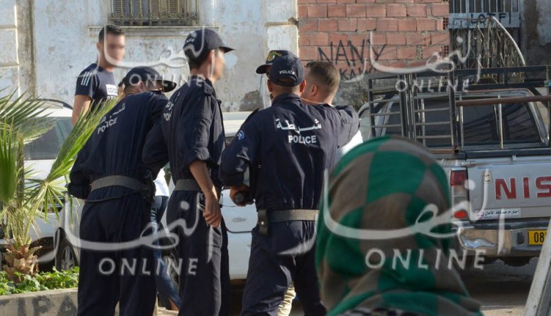 الإطاحة بشخص كان ينتحل صفة “جنرال ماجور” في جيجل