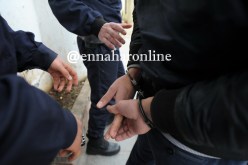 سبعيني يحاول قتل ضحيّته بمسدّس بسبب قضيّة شرف عمرها 7 سنوات