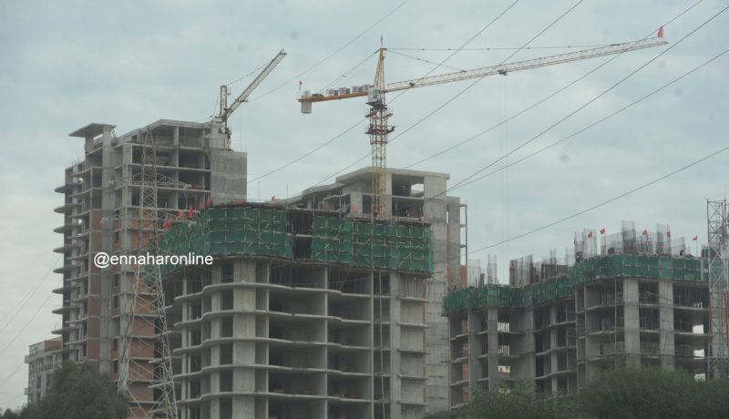 مهندســو مكاتـــب الدراســــات يحتجّــــون ويهددون بتجميــــد أشغــــال 3 آلاف مسكــــن في خنشلـــة