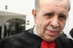 الخليفة سيسلم بعد شهرين وعلى بقايا الإرهاب الاعتذار للشعب بعد استفادتهم من العفو