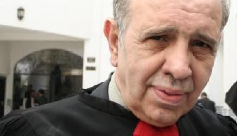 الخليفة سيسلم بعد شهرين وعلى بقايا الإرهاب الاعتذار للشعب بعد استفادتهم من العفو