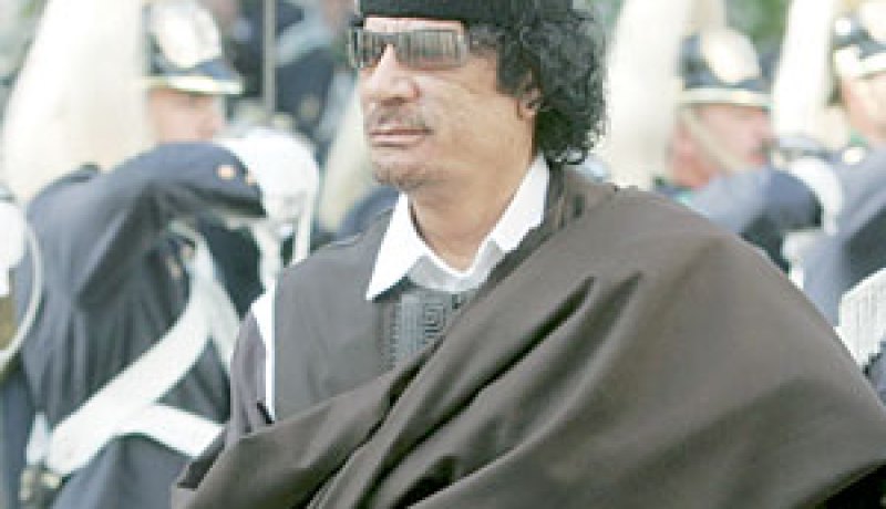 العقيد القذافي أم سيبويه ؟