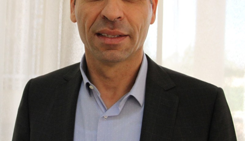 زطشي: “لا أمتلك أي حساب أو صفحة على فايسبوك”