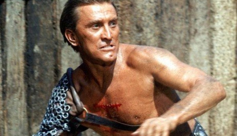 وفاة الممثل الأمريكي كيريك دوغلاس بطل فيلم “سبارتاكوس”