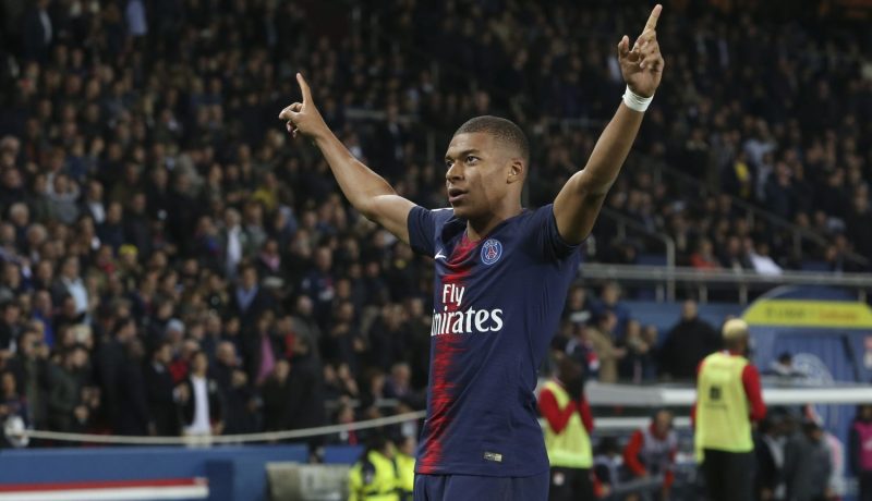 “مبابي” يصنع الحدث “عالميا”