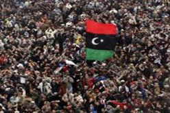 انضمام 5000 عنصر من الثوار إلى وزارة الدفاع الليبية