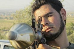 مسلحون من غزة يطلقون صاروخ ارض جو على طائرة اسرائيلية