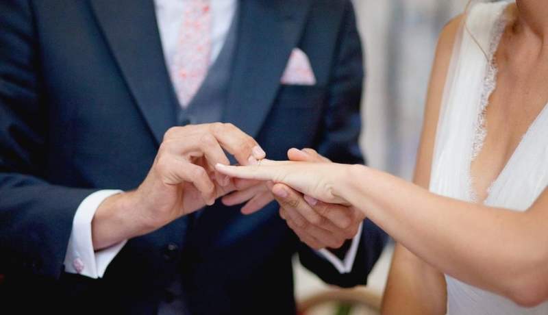 النهار تساعدك على دخول بيت الزوجية