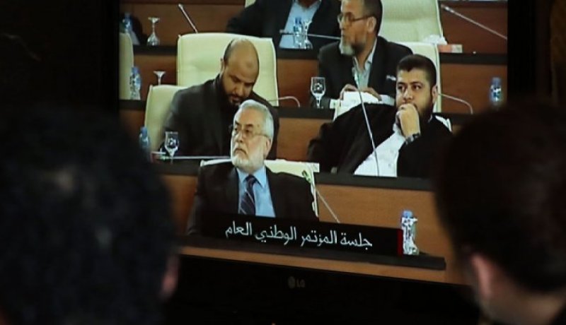 نائب رئيس البرلمان الليبي يعلن انتخاب أحمد معيتيق رئيسا للوزراء