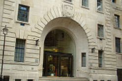 مركز ثقل الاقتصاد العالمي يتجه نحو شرق