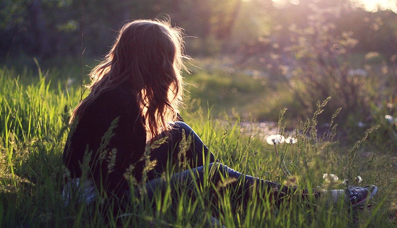 خطيبي يريد أن يعاين بنفسه عفّتي قبل أن يتزوجني