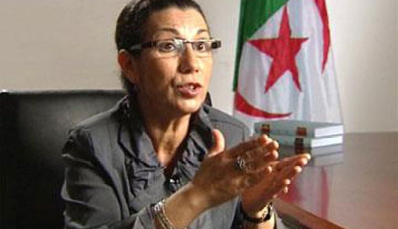 لويزة حنون: لايمكن الحديث عن الديمقراطية بإقصاء رئيس الجمهورية من الترشح للإنتخابات الرئاسية