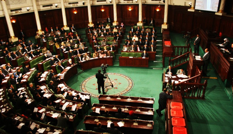المجلس التأسيسي في تونس يشرع في مناقشة قانون العدالة الانتقالية