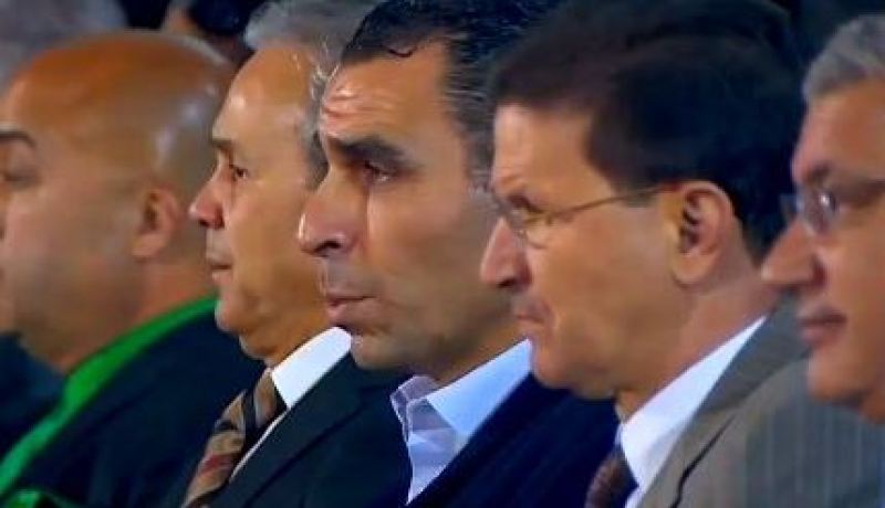 ماجر وزطشي حاضران بملعب الشهيد حملاوي لمتابعة تتويج السياسي