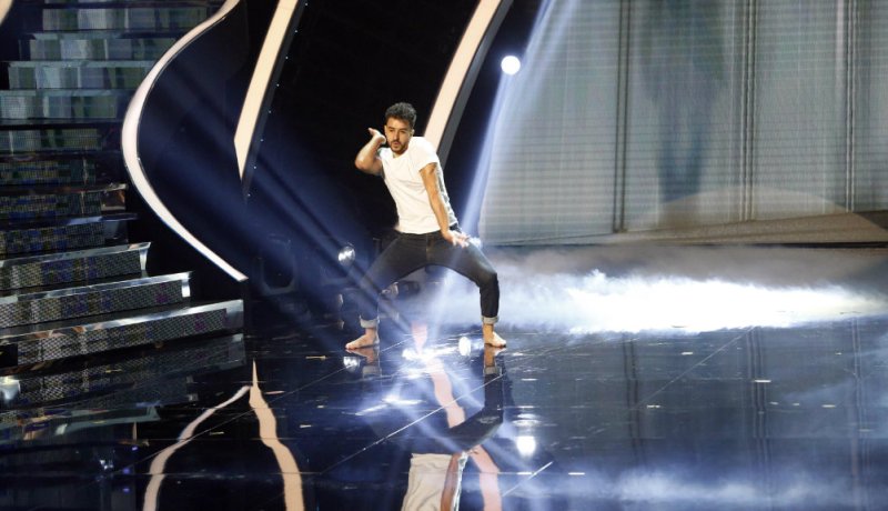 جمال بن يحي يواصل تألقه ويتأهل لنهائيات أراب غوت تالنت