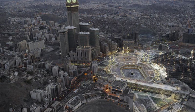 الأمير طلال يدعو الدول العربية لسحب السفراء من روسيا