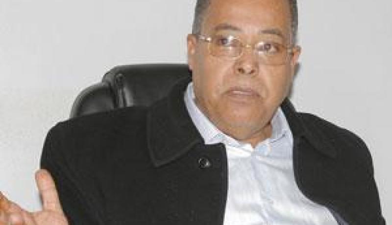 تحريض على العصيان المدني في عنابة ومسؤولون  يتهمون عيسى منادي