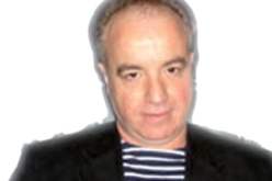 قال إنه يتمنى التعامل مع المطرب الكبير رابح درياسة، المطرب الشعبي، ناصر مقداد:أرفض وصف أغاني بـ “السندويتش”.. لأن القصيد الشعبي طويل وهادف